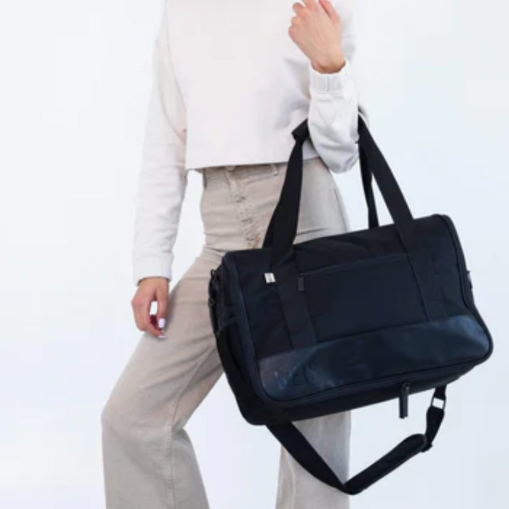 NWT BÉIS Hanging Travel Duffle Bag
